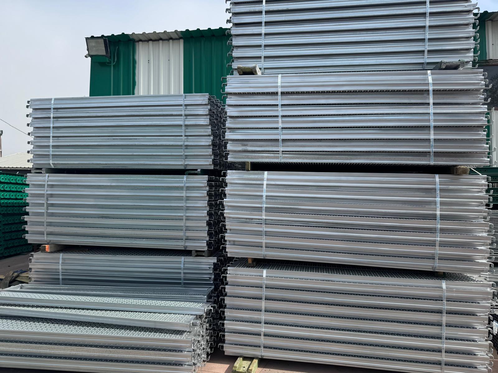 GÜVENLİKLİ DIŞ CEPHE İSKELESİ - Resim 1